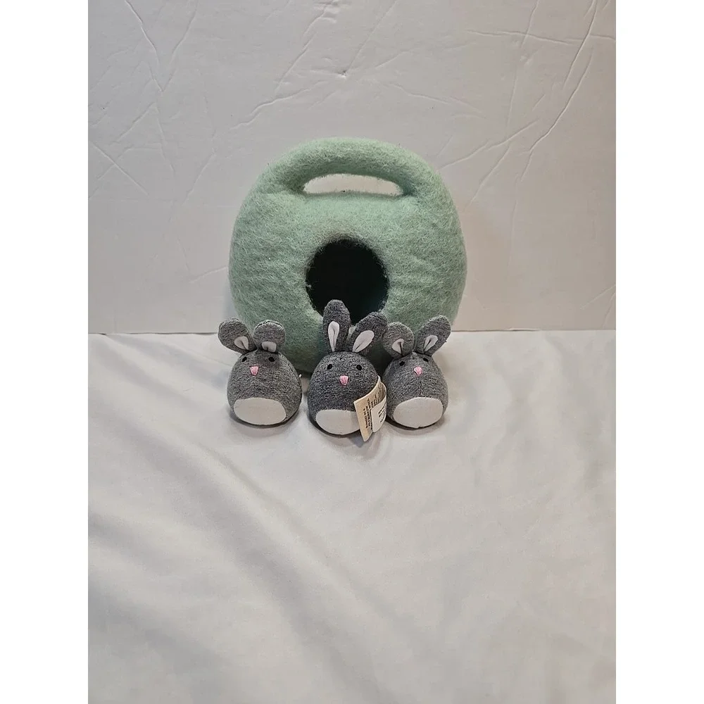 Lovevery Bunnies In a Felt Burrow Green Babbler Play Kit Montessori Toy